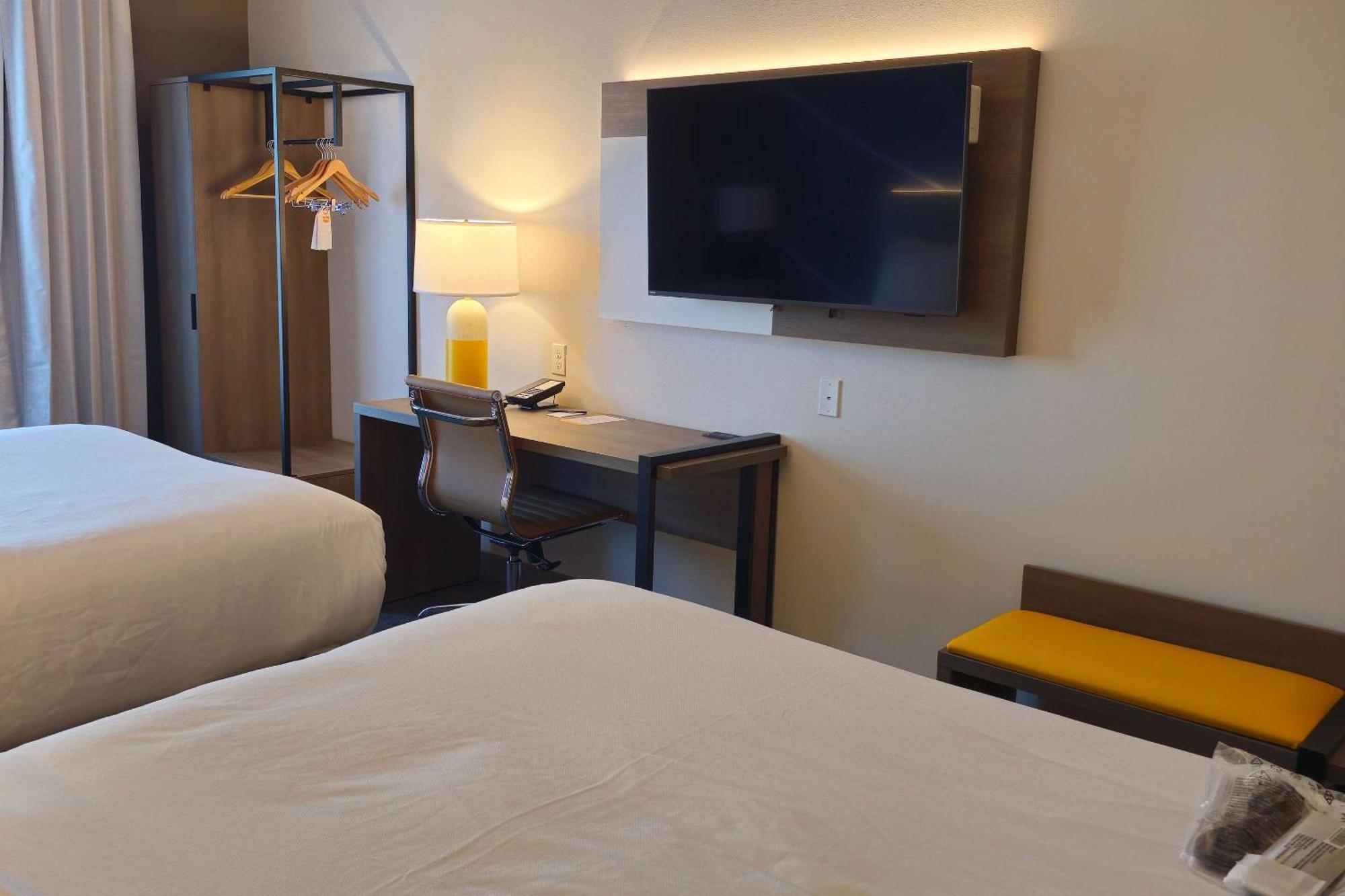 Comfort Inn & Suites At Sanford Sports Complex スーフォールズ エクステリア 写真