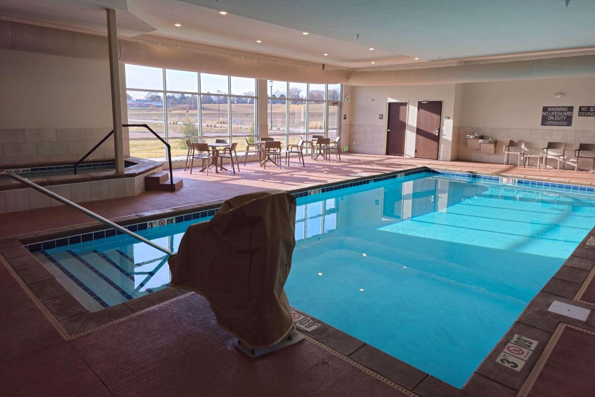 Comfort Inn & Suites At Sanford Sports Complex スーフォールズ エクステリア 写真