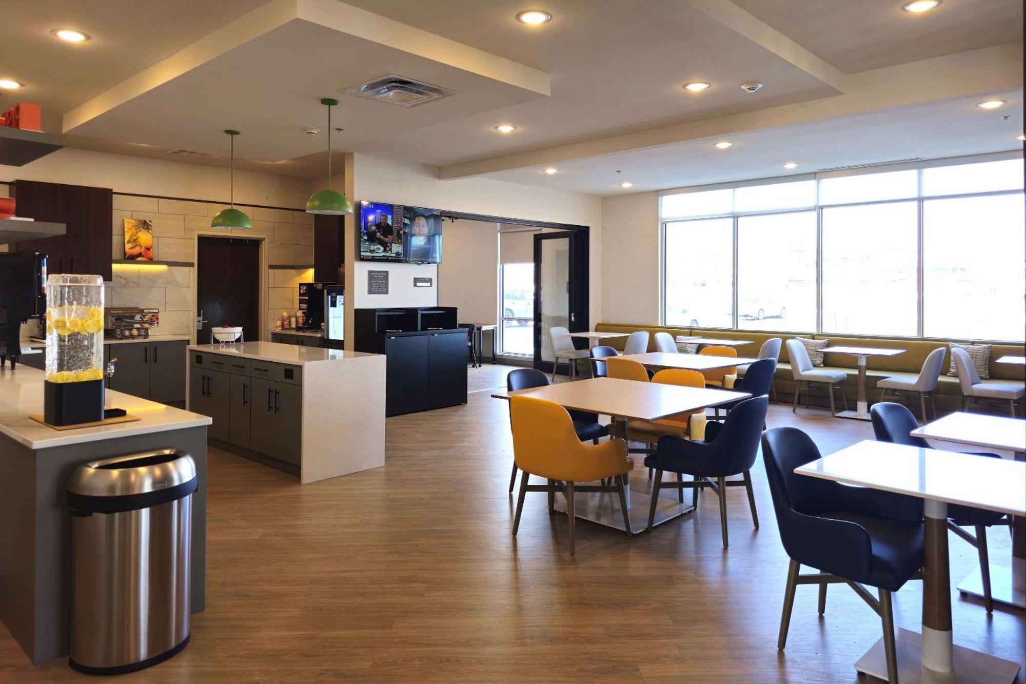 Comfort Inn & Suites At Sanford Sports Complex スーフォールズ エクステリア 写真