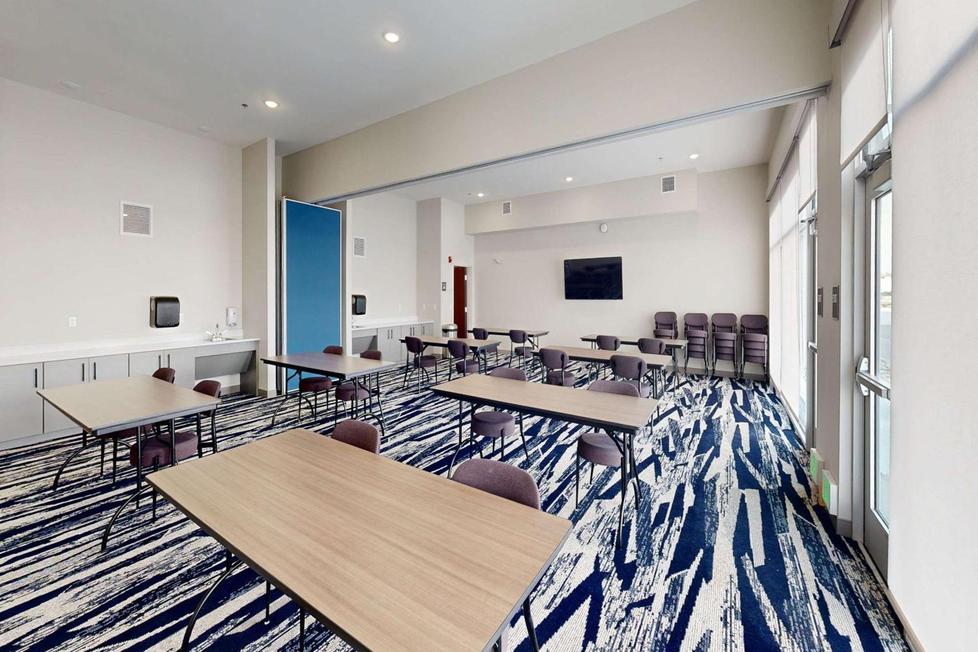 Comfort Inn & Suites At Sanford Sports Complex スーフォールズ エクステリア 写真